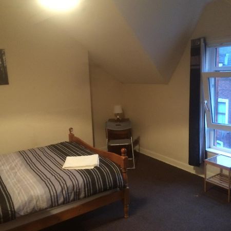Michaels Place Bed and Breakfast Belfast Exteriör bild