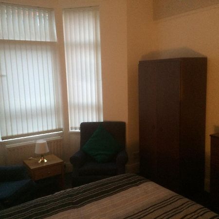 Michaels Place Bed and Breakfast Belfast Exteriör bild