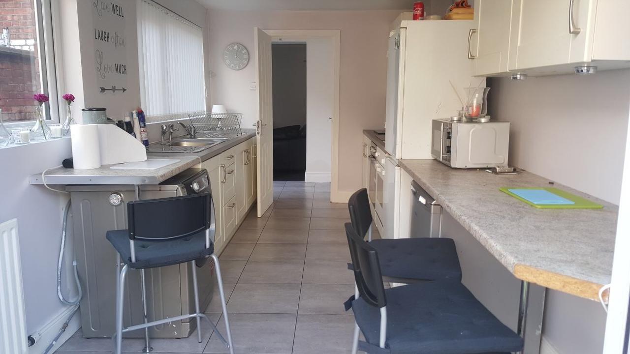 Michaels Place Bed and Breakfast Belfast Exteriör bild