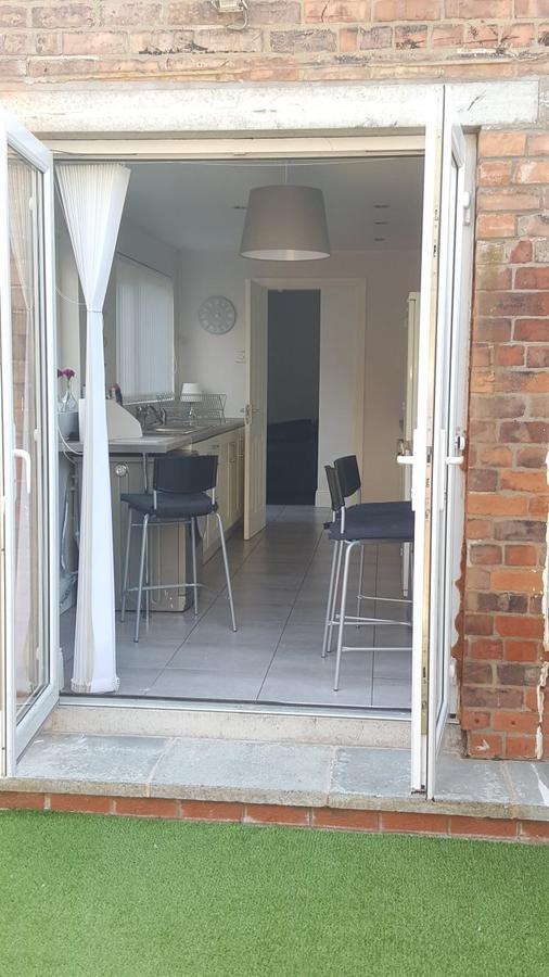 Michaels Place Bed and Breakfast Belfast Exteriör bild