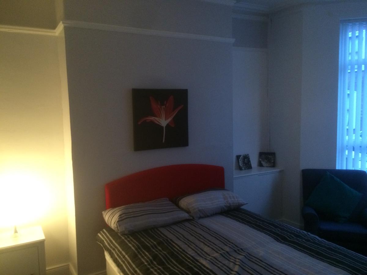 Michaels Place Bed and Breakfast Belfast Exteriör bild