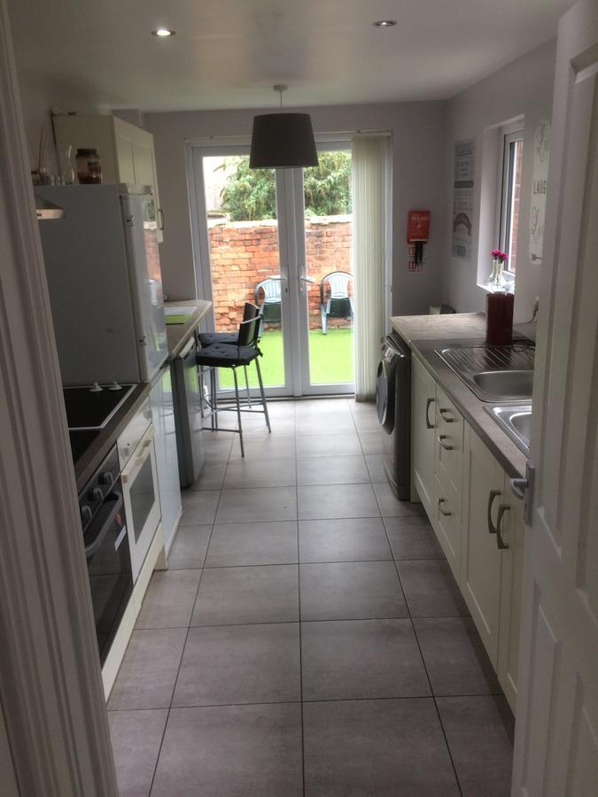 Michaels Place Bed and Breakfast Belfast Exteriör bild